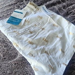 Old Navy pineapple shorts size 8